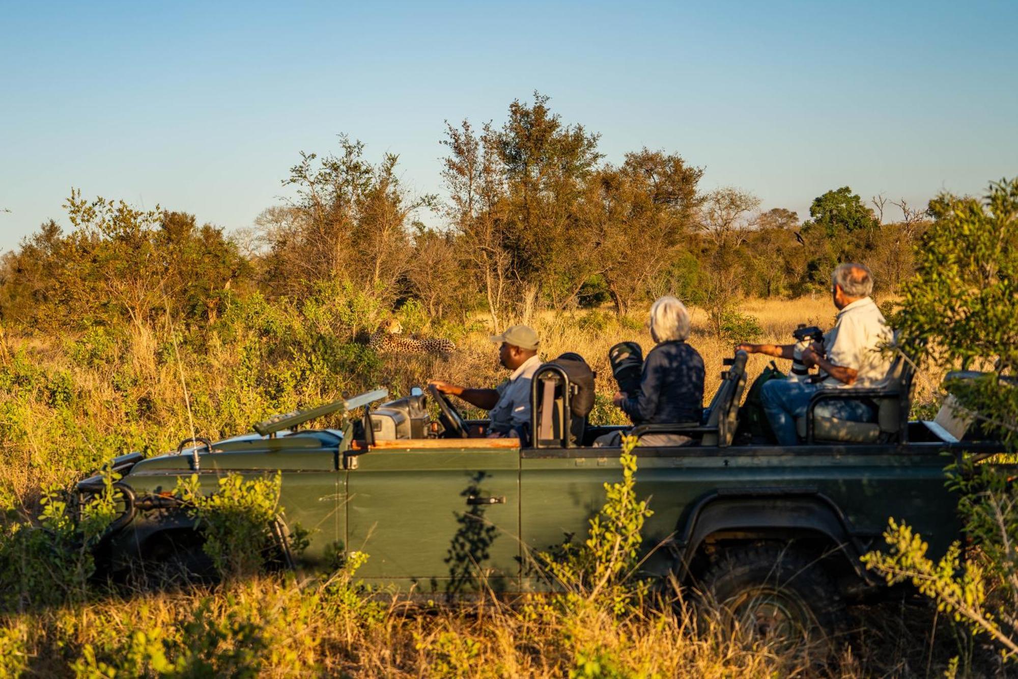 Ndzhaka Tented Camp Резерват Манйелети Екстериор снимка